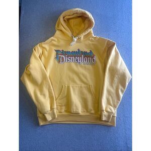 Disneyland butter yellow hoodie sweatshirt M